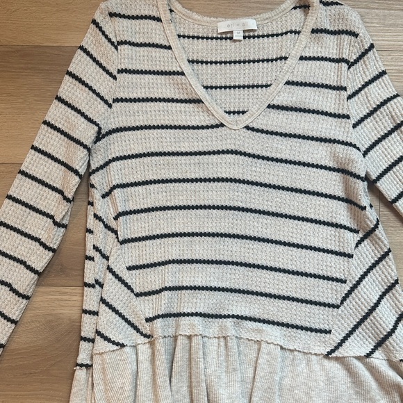 Anthropologie eri + ali long sleeve shirt - Picture 3 of 5